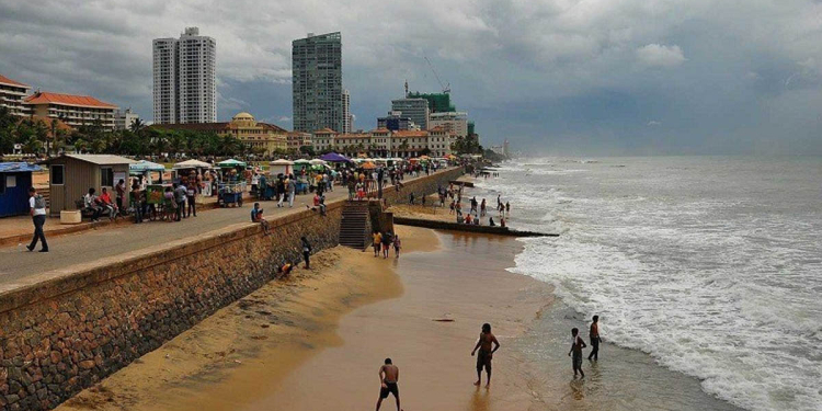 ගෝල්ෆේස් වෙරළෙන් නාඳුනන මළ සිරුරක් සොයාගනී! සිරුර හිමිනමකගේ බවට සැක! Sri Lanka Latest News