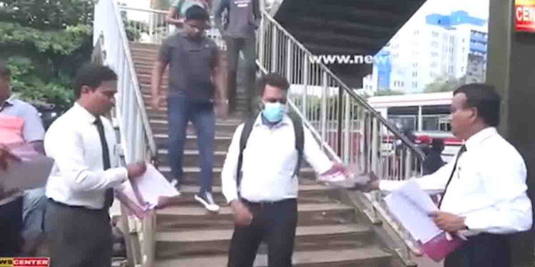ආණ්ඩුව ගේන්න හදන ඔන්ලයින් පනතට එරෙහි ජාජබ නීතීඥයෝ ගමක් ගමක් පාසා ගිහින් ජනතාව දැනුවත් කරන්න තීන්දු කරයි! අද කොටුවෙන් වැඩේ පටන් ගනී! VIDEO I Sri Lanka Latest News