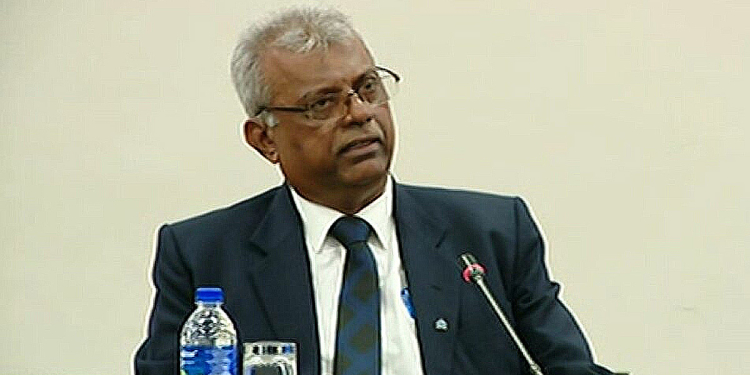 බීමතින් රිය පදවා නවතා තිබුණු වාහනයක් හප්පපු හිටපු ජ්‍යෙෂ්ඨ නියෝජ්‍ය පොලිස්පති රවී සෙනෙවිරත්න අත්අඩංගුවට ගනී! Sri Lanka Latest News