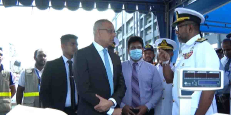 අල්ලපු බිලියන 4ක හෙරොයින් තොගය බලන්න සාගල කොළඹ වරායට යයි! අල්ලන්නෙ 65%යි! 35%ක් රට ඇතුළට එනවා! ඒකත් නවත්වන්න බලගතු ‘මත්ද්‍රව්‍ය විරෝධී බලඅධිකාරියක්’ පිහිටුවනවා! සාගල පොරොන්දුවක් දෙයි! I Sri Lanka Latest News