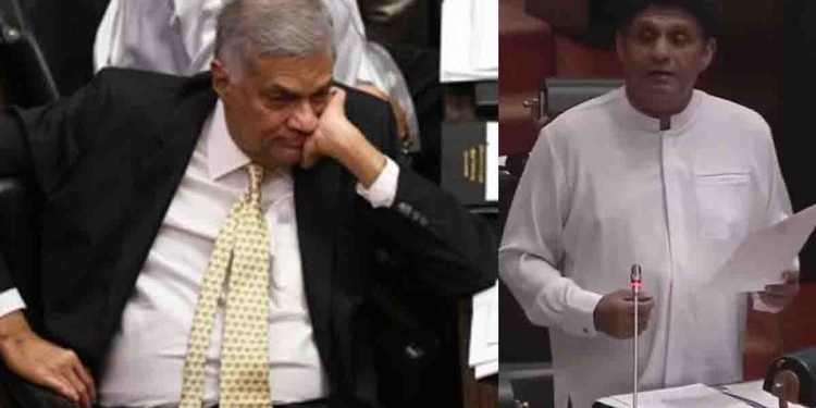 ‘කව්ද හොරා! කව්ද හොරා…!’ රනිල් එදා කියපු කතාවකින්ම විපක්ෂනායක සජිත් අද පාර්ලිමේන්තුවේදී රනිල්ව ඉස්සරහා තියාගෙන එකින් එක මූණටම උත්තර දෙයි! රනිල් අවස්ථා දෙකකදී නැගිට යන්න හදද්දී සජිත් දෙපාරම ජනාධිපතිවරයාව නවත්වා ගනී! සම්පූර්ණ උත්තරයම අහන් ඉන්න කියයි! අන්තිමේදී බැරිම තැන රනිල් කතාව මැදදී නැගිට යයි! VIDEO I Sri Lanka Latest News‍