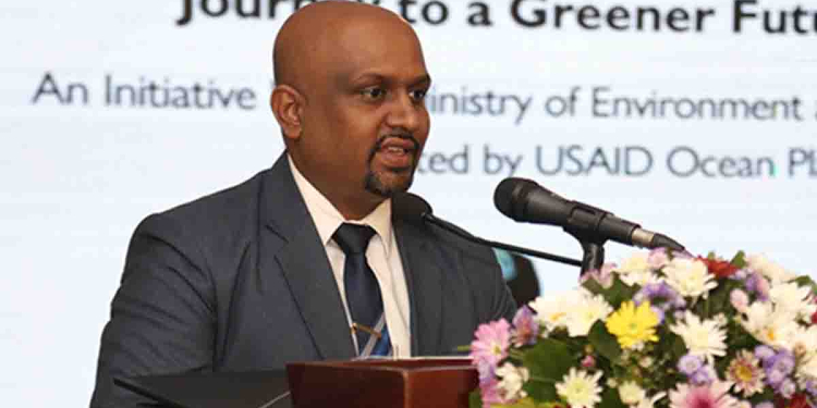කෝටියක සල්ලියක් අල්ලස් ගත් බව කියපු මධ්‍යම පරිසර අධිකාරියේ සභාපතිට අද උසාවියෙන් ඇප ලැබෙයි! I Sri Lanka Latest News