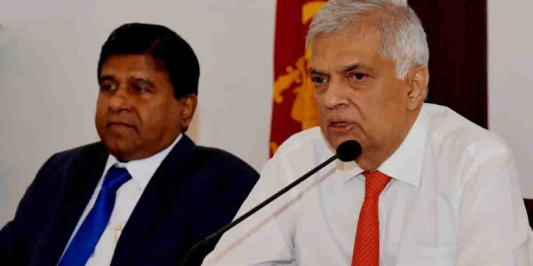 ‘චිත්‍රසිරි’ වාර්තාව ක්‍රියාත්මක කරන්න! ජනපති ක්‍රිකට් හදන විදිහ ගැන මන්ත්‍රීවරුන්ට කියයි! ‘චිත්‍රසිරි’ වාර්තාව ක්‍රියාත්මක කරන්න බෑ! අධිකරණ නියෝග තියෙනවා! අධිකරණ ඇමැති පාර්ලිමේන්තුවට කියයි! VIDEO I Sri Lanka Latest News