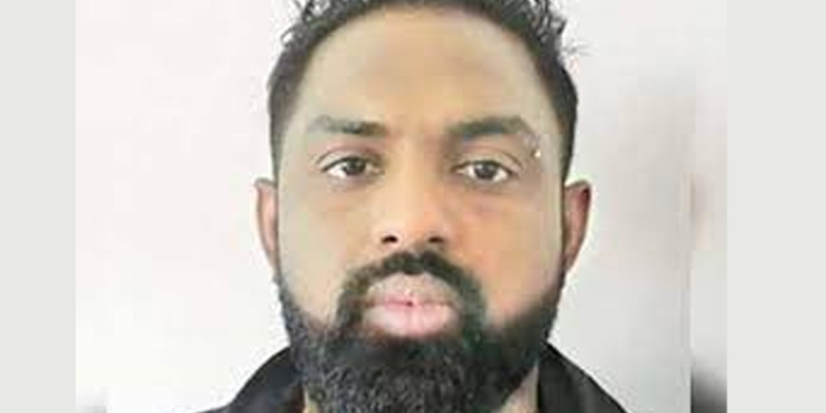 හරක් කටාට පැන යන්න කොමාන්ඩෝ ප්ලෑනක් ගහපු යුද හමුදාවේ හිටපු ස්නයිපර් සෙබලා අත්අඩංගුවට ගනී! Sri Lanka Latest News