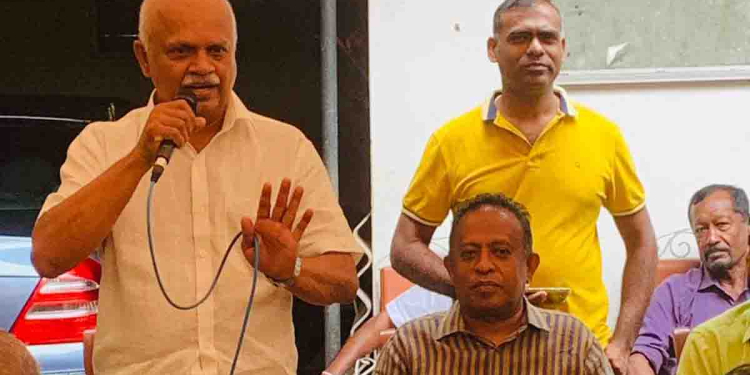 තුන් පාරක් ගාලු නගරාධිපති! හිටපු ශ්රීලනිප නියෝජ්ය ඇමැති! වසර 8කට පසු සජබය දිනවන්න චන්දිමගේ වේදිකාවට ගොඩවෙයි! PHOTOS I Sri Lanka Latest News