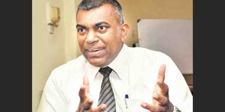 ව්‍යවස්ථාදායක සභාවේ බෙදීමක් තියෙනවා නම් ඒ ගැන කටයුතු කිරීමේ බලය තියෙන්නේ කතානායකටයි පාර්ලිමේන්තුවටයි විතරයි! ජනාධිපතිට ඒකට තේරීම් කාරක සභා පත්කරන්න බෑ! Sri Lanka Latest News