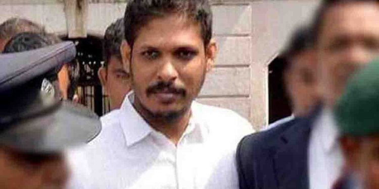 හග්ගලින් අල්ලපු වෙලේ සුදාගේ ‌රෙස්ට් හවුස් එකේ පොලිසියේ බන්ධනාගාරයේ නිලධාරීන් පවුල් පිටින් නිවාඩු ගත කරලා! 2010 සිට දැනන් හිටියත් අල්ලලා නෑ! ඔත්තුව ගියේ වෙලේ සුදාගෙන්මද? I Sri Lanka Latest News