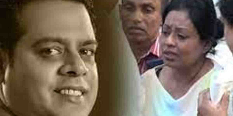 දේශපාලනයට එන්න කියලා පක්ෂය-පුත්තලමේ ජනතාව-රටේ ජනතාව ඉල්ලීමක් කළොත් ඒ ගැන හිතලා බලන්න වෙනවා! සනත් නිශාන්තගේ බිරිඳගෙන් විශේෂ ප්‍රකාශයක්! I Sri Lanka Latest News