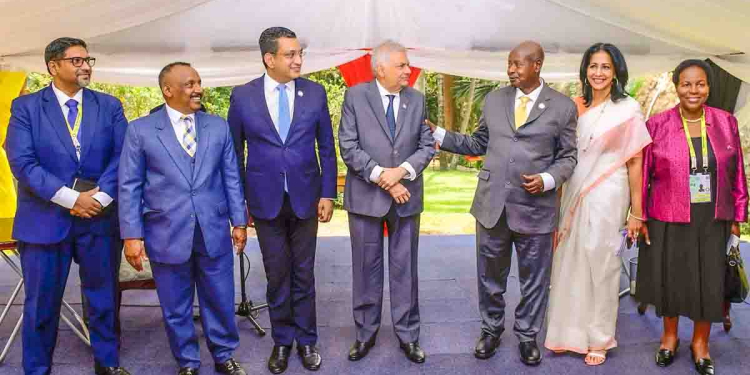රනිල් උගන්ඩා ජනාධිපති හමුවෙයි! ආවාට ස්තූතියි! වැඩේ හොඳයි! I Sri Lanka Latest News