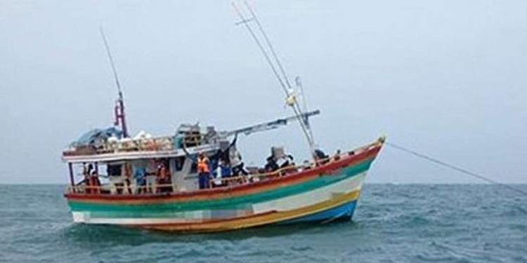 සෝමාලියානු කැරලිකරුවන් ලංකාවේ ‘ලොරෙන්සෝ පුතා’ පැහැරගනී! Sri Lanka Latest News