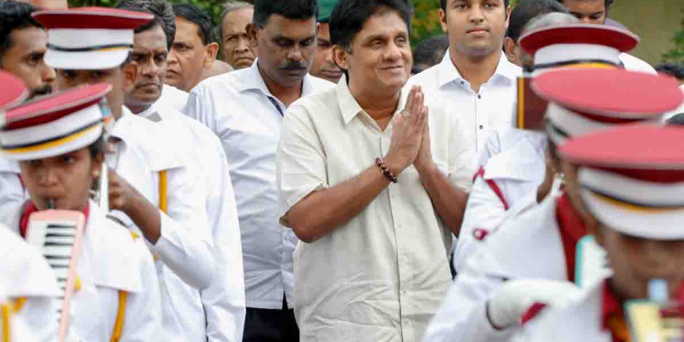 ළඟම පාසල හොඳම පාසල-නවෝද්යා පාසල්-ඉසුරු පාසල් වෙනුවට ආණ්ඩු වෙනස් වෙනකොට වෙනස් නොවන අධ්යාපන ප්රතිපත්තියක්! ගුරු හිඟයට නිශ්චිත විසඳුමක්! අද සෑම දරුවෙක්ම ලක්ෂ 12ක ණයකාරයෙක් කරලා! VIDEO & PHOTOS I Sri Lanka Latest News