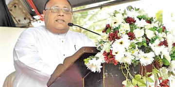 රනිල් මටත් කතා කළා! ඇමැතිකම් දෙන්නත් ඇහුවා! මම නම් ඔය තනතුරු ගන්න ගියේ නෑ! මම ගියේ හිතට එකඟව තනතුරු නැති තැනකට! ඇමැතිකම් ගන්න රනිල් පස්සේ යන අයට ගාල්ලේ ශාන්ගෙන් හොඳ පාඩමක්! VIDEO I Sri Lanka Latest News
