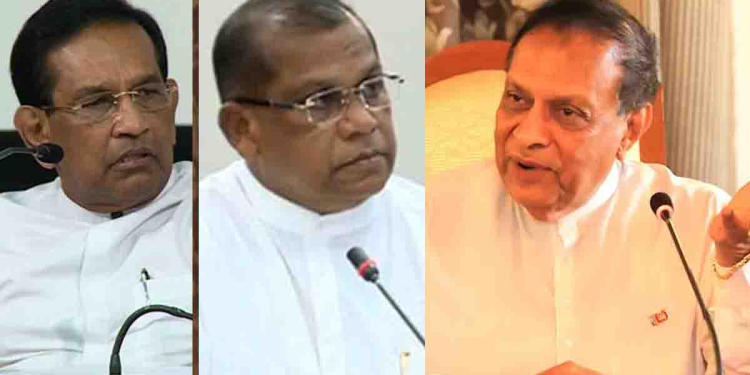 මෛත්රී කියපු කතාව හරි! කරූගෙ සාධාරණ සමාජය ඡන්ද ක්රමය වෙනස් කරන සාකච්ඡාවක් කැඳවයි! ඡන්දයට මාස ගාණක් තියා ජනාධිපති ක්රමය වෙනස් කරන්න බැරි බව කියමින් මද්දුමබණ්ඩාර විරෝධය පළ කරයි! ‘මිනිස්සුන්ට ජනාධිපතිවරණ ඕන නෑ! ගෙනාවොත් මම අත උස්සනවා..’ රාජිත පක්ෂ වෙයි! ජනාධිපති ක්රමය වෙනස් කරන යෝජනාව ඉදිරියටම ගෙනියනවා! අන්තිමේදී කරූ කියයි! VIDEO I Sri Lanka Latest News