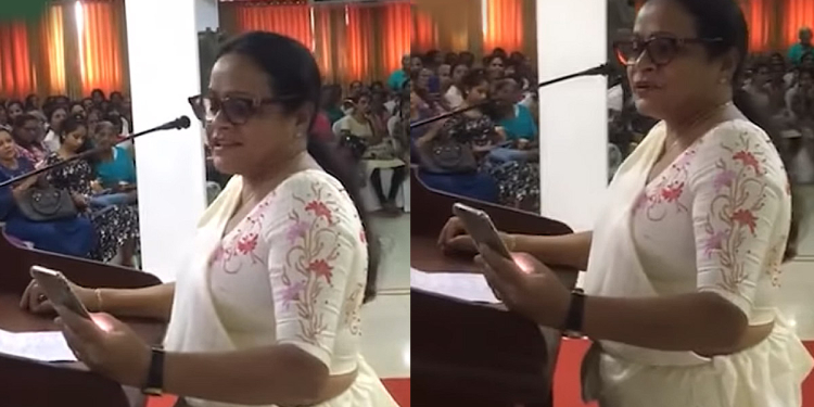 ඇල්පිටිය ආසනයේ සජබ කාන්තා බලමුළුව දේශපාලනයෙන් පමණක් නොව කලාවෙන්ද අලංකාර වෙයි! රෝහිණී කවිරත්න මන්ත්‍රිනිය ගායනයකින් රැස්වීම ලස්සන කරපු හැටි බලන්න! VIDEO I Sri Lanka Latest News