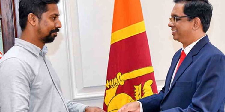 ජනාධිපති මාධ්‍ය අධ්‍යක්ෂ ජනරාල් තනතුර වෛද්‍යවරයෙක්ට! I Sri Lanka Latest News