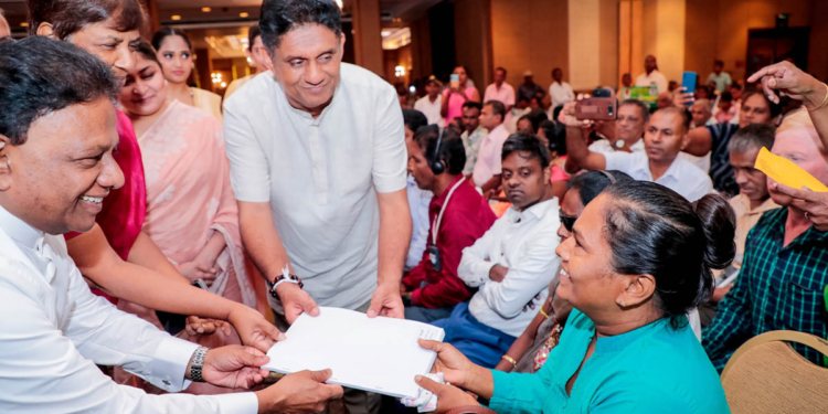රටේ ආබාධිත ප්‍රජාව වෙනුවෙන් සජිත්ගෙන් වෙනමම කාර්ය සාධක බළකායක්! 3%ක රැකියා කෝටාවක්! දීමනාව ඉහළට! රක්ෂණ ආවරණයක්! සෞඛ්‍ය උපකරණවල බද්දත් ඉවතට! ආබාධිත ප්‍රජාවගේ ජීවන මට්ටම ඉහළට ගේන්න සජිත් කරන්න යන දේ මෙන්න! VIDEO I PHOTOS I Sri Lanka Latest News