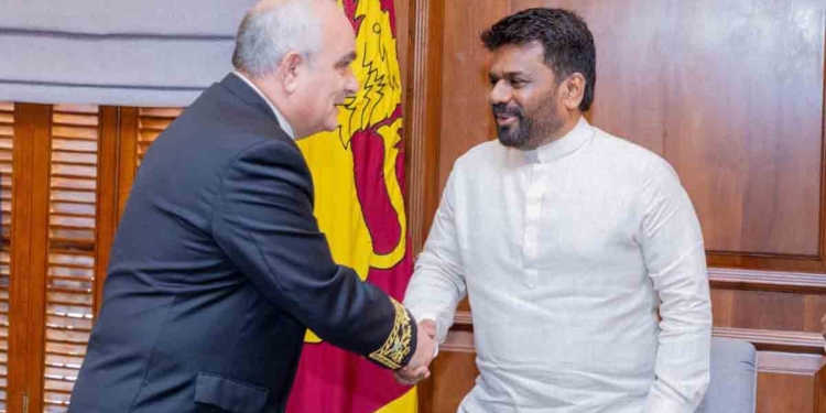 උදේ අමෙරිකානු තානාපතිනිය ආවා! දවල් රුසියානු තානාපතිවරයා පුටින්ගේ පෞද්ගලික පණිවුඩයකුත් අරගෙනම ඇවිත්! PHOTOS I Sri Lanka Latest News