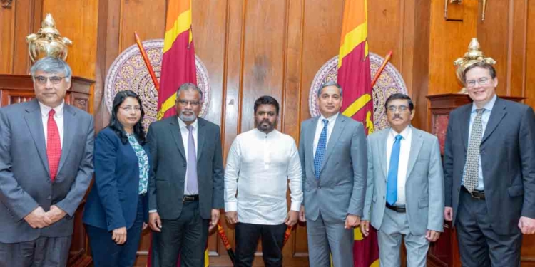 ඊයෙත් හමුවෙලා කතා කළා! අදත් හමුවෙලා කතා කරලා! PHOTOS I Sri Lanka Latest News
