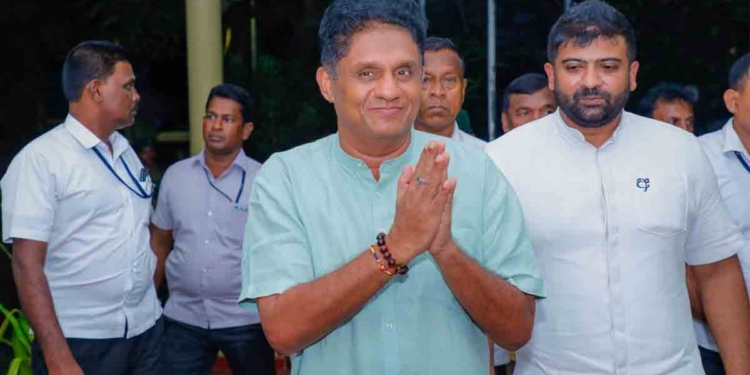 ‘අපි පැරදුණත් රට පරද්දන්නේ නෑ! රට දිනවන්න උපරිම ශක්තිය දෙනවා!’ සජිත් නැගෙනහිර කොළඹ පාක්ෂිකයන් හමුවෙයි! VIDEO & PHOTOS I Sri Lanka Latest News
