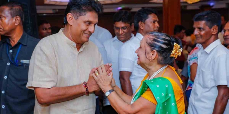 ජනාධිපතිවරණයේදී පසුබෑමට ලක්වූ කෝට්ටේ ආසනයට සජිත් එයි! නායකත්වය ගැන-නායකත්වයේ ලක්ෂණ ගැන කතා කරයි! හර්ෂත් ඇවිත්! VIDEO & PHOTOS I Sri Lanka Latest News