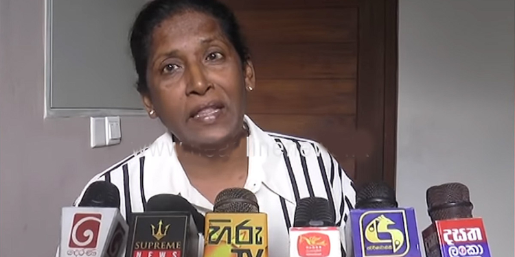 ශිෂ්‍යත්වෙ පේපර් එක ලීක් කළේ මාලිමාවට සම්බන්ධ ගුරුවරයෙක්? පොහොට්ටුවේ අධ්‍යාපන වෘත්තීය සමිතිවලින් ලොකු චෝදනාවක්! VIDEO I Sri Lanka Latest News