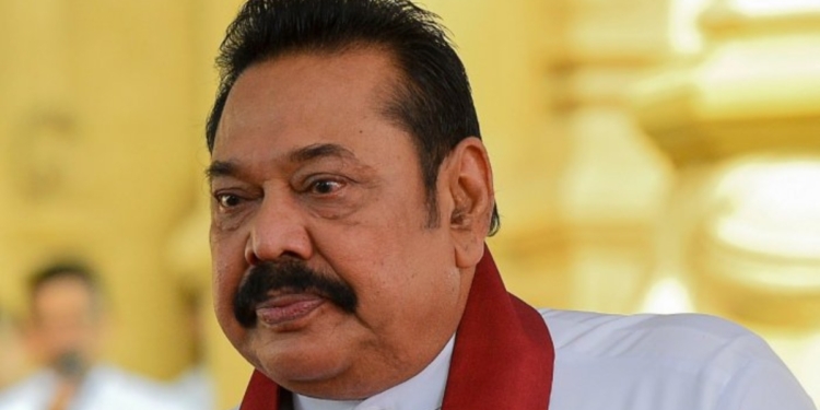 ජොනීව දැම්මේ නෑ! ලොහාන්ව නම් බන්ධනාගාර රෝහලට දාලා! රනිල් එක්ක ගියා කියලා නෑ..! ලොහාන්වත් බලන්න මහින්ද ගිහින්! රනිල් නම් පැත්ත පළාතේ ඇවිත් නෑ! Sri Lanka Latest News