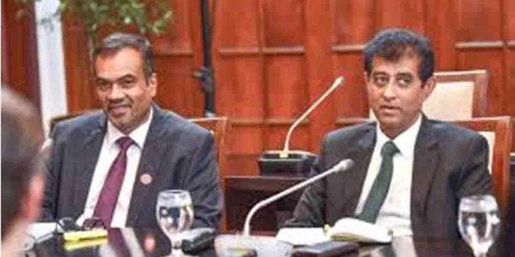 මාලිමාව ඇතුළේ මතවාද දෙකක්! අනිල් ජයන්ත ගාව තියෙන්නේ JVP වමේ මතවාදය! NIU එකේ දුමින්ද හුලංගමුව ගාව තියෙන්නේ නව ලිබරල්වාදය! මාලිමාව ඇතුළේ මතවාදී ගැටුමක් ආවොත් ජනාධිපති අනුර ගන්නේ මොන පැත්තද? VIDEO I Sri Lanka Latest News
