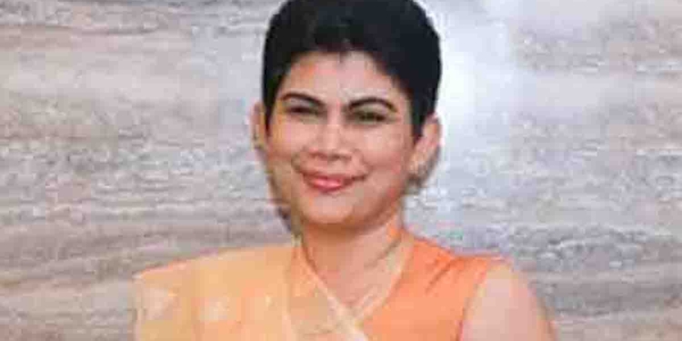 ජ්‍යෙෂ්ඨත්වය ඇතුලු සියලු සුදුසුකම් සපුරලා තිබියදීත් රනිල් නීතිපති තනතුර දුන්නේ නෑ! හැබැයි අනුර හිටපු සොලිසිටර් ජෙනරාල් අයේෂා ජිනසේනට ලොකු තනතුරක් දෙන්නයි යන්නේ! I Sri Lanka Latest News