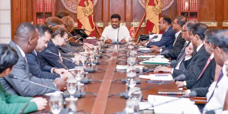 තුනෙන් දෙකේ බලයත් අතේ තියාගෙන සාකච්ඡා මේසයට වාඩිවූ අනුර IMF ප්රධානීන්ගෙන් ලොකු ඉල්ලීමක් කරයි! PHOTOS I Sri Lanka Latest News