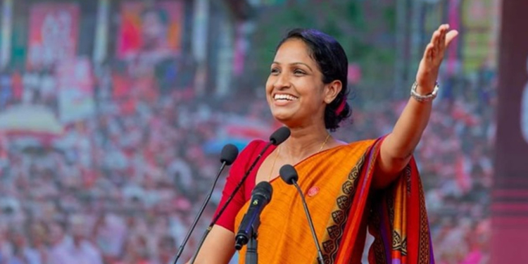 එදා උගන්ඩා සල්ලි ගැන කියපු නිලන්ති කොට්ටහච්චිත් පාර්ලිමේන්තුවට තේරිලා! මෙන්න දැන් කියන කතාව අහන්නකෝ! Sri Lanka Latest News