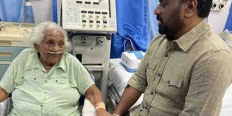රාජකාරී වැඩ දහසක් මැද්දේ අනුර මවගේ සුවදුක් බලන්න ගිහින්! I Sri Lanka Latest News