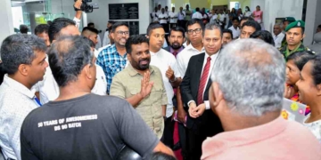 අනුර සියලුම දිසාපතිවරුන් කොළඹට කැඳවයි! රාජ්‍ය සේවය ගැන යළිත් කතා කරයි! PHOTOS I Sri Lanka Latest News
