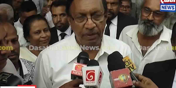 අවුරුදු 10කට පස්සේ මහරෑ ගෙදරට CID එකෙන් ඇවිත් මාව අරන් යන්න ඕනද? මට කිව්වා නම් මම එනවා! ප්‍රජාතන්ත්‍රවාදී පාලනය ඉක්මවා ගියාම එන්නේ දුර්දාන්ත පාලනයක්! මේක එහෙම පිටින්ම දේශපාලන පළිගැනීමක්! ආණ්ඩුව දුන්නේ බියගන්වන්න නෙමෙයි..! ඔයිට වඩා ලොකු කට්ටිය පස්ස දොරෙන් පැනලා ගිය හැටි අපි දැක්කා! ඒ නිසා බලය පරෙස්සමෙන් පාවිච්චි කරන්න! ඇප ලැබුණු අනුර යාපා ආණ්ඩුවට උපදෙසක් දෙයි! VIDEO I Sri Lanka Latest News