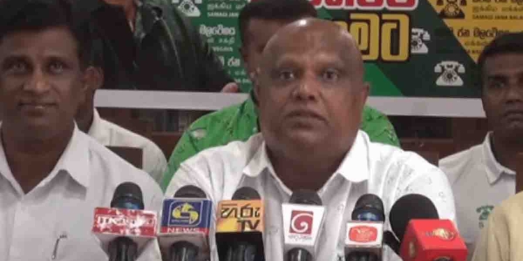 ක්ලීන් ශ්‍රී ලංකා පටන් ගත්ත තැන වැරදියි! මොකද ත්‍රීවීල්-බස් රියැදුරන්ගෙන් 80%ක් ඡන්දෙ දුන්නේ මාලිමාවට! අපි බලාගමු! බදාදා වෙද්දී අපි බස් නවත්වනවා! හතරෙන් තුනක් ඉන්නේ අපිත් එක්ක! සජබ මන්ත්‍රී ජගත්ගෙන් ආණ්ඩුවට අභියෝගයක්! VIDEO I Sri Lanka Latest News