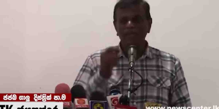 මුලින් අපිට මාදිවෙල ගෙවල් ලැබුණෙ නෑ! අපි බෑග් එක එල්ලගෙන එහෙමෙහෙ ගියා! දැන් මාදිවෙල ගෙයක් ලැබුණා! තවම අපිට වාහන නෑ! ඒක ලැබෙනකම් ඉන්න ඕනේ! මිනිස්සුන්ගේ ඉල්ලීම් ඉටු නොකරන ආණ්ඩුවකින් වැඩක් නෑ! අලුත් මාලිමා මන්ත්‍රී කියපු කතාව! VIDEO I Sri Lanka Latest News