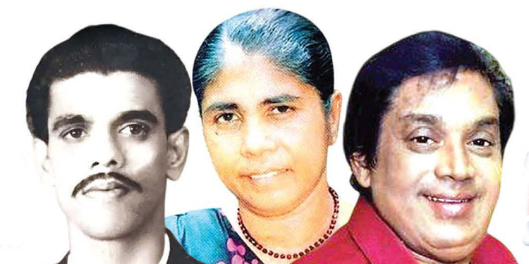 ”මේ කොල්ලට සින්දු කියන්න පුළුවන් – අවස්ථාවක් දෙන්න” ! මුලින්ම සින්දු කිව්වේ ජී.එස්.බී. රාණිගේ මඟුල් දිනයේදී! මරදානේ චොප්පෙ නැත්නම් ජෝතිපාල කෙනෙක් නෑ! Sri Lanka Latest News