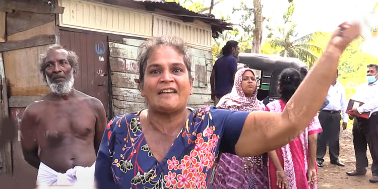 මිනිස්සු හඬා වැලපෙද්දී UDA එක මීතොටමුල්ලේ අනවසර ගෙවල් 24ක් කඩා ක්ලීන් කරයි! VIDEO I Sri Lanka Latest News