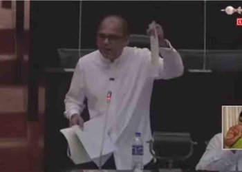 ‘මව්රට’ රටට හෙළිදරව් කළ බිලියන ගණනක බදු නොගෙවා ලංකාවට පොල්තෙල් ආනයනය පාර්ලිමේන්තුව දක්වාම යයි! රනිල්ගේ කාලේ පටන් ගත් වැඩේ සැප්තැම්බර්-ඔක්තෝබර්-නොවැම්බර්-දෙසැම්බර් මාසවලත් වෙලා! මරික්කාර් වැඩේ ඇදලා ගනී! රනිල්ගේ ලියුමකුත් එළියට එයි! VIDEO I Sri Lanka Latest News