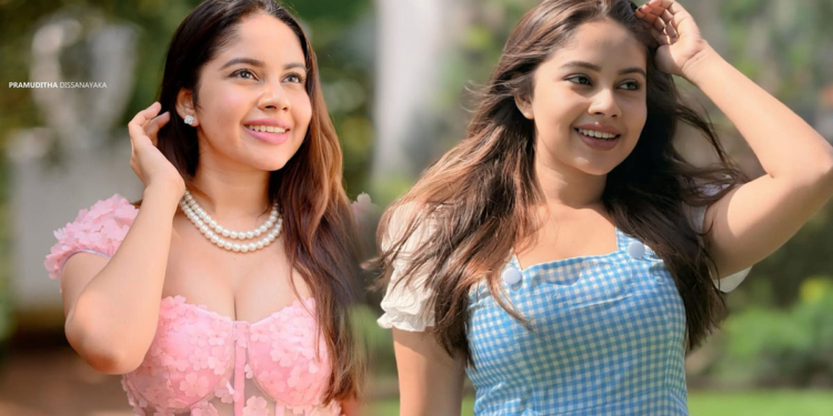 අමුතුම වයිබ් එකක ඉන්න ක්ලැසික් කෙල්ල යොහානි හෙට්ටිආරච්චි! Sri Lanka Latest News