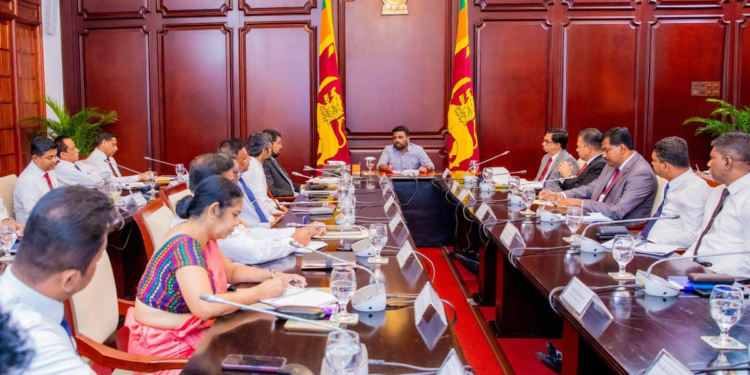 අනුර දිසාපතිවරුන්ට ලොකු වගකීමක් බාරදෙයි! PHOTOS I Sri Lanka Latest News