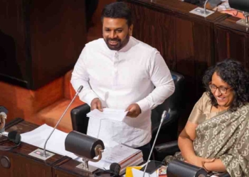 මාක්ස්වාදයත් නෑ! වාමාංශිකත් නෑ! ගොඩක් වෙලා සිංහලෙන් කිව්වට IMF ඉංග්‍රීසි අයවැයක්! පසුගාමී තත්ත්වයක්! කනගාටුයි! වෙනසක් නැත! VIDEO I Sri Lanka Latest News