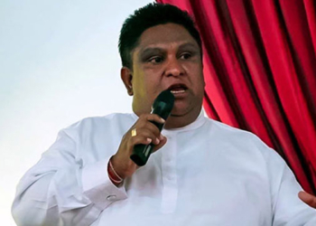 කඳු ටික ඉවරයි! දියතලාවම ඉවරයි! එන්න එපා ඕවා කරන්න! චාමර බදුල්ලේ මිනිස්සු වෙනුවෙන් පාර්ලිමේන්තුවේ ලොකු සටනක! VIDEO I Sri Lanka Latest News