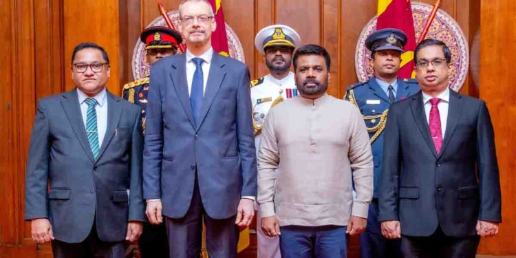 ප්‍රංශ-පලස්තීන-නේපාල අලුත් තානාපතිවරු අනුර හමුවී අක්තපත්‍ර බාරදෙයි! PHOTOS I Sri Lanka Latest News