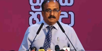 පාතාල කල්ලිවල ගැටුමක් යන්නේ! ඒකෙන් ජාතික ආරක්ෂාවට බලපෑමක් නෑ! අපි මුලු ලංකාවෙම ජාතික ආරක්ෂාව තහවුරු කරලා තියෙනවා! ජාතික ආරක්ෂාව ගැන ටියුෂන් දෙන්නම් කියපු ආරක්ෂක නියෝජ්ය ඇමැතිගෙන් තවත් විශේෂ ප්රකාශයක්! I Sri Lanka Latest News