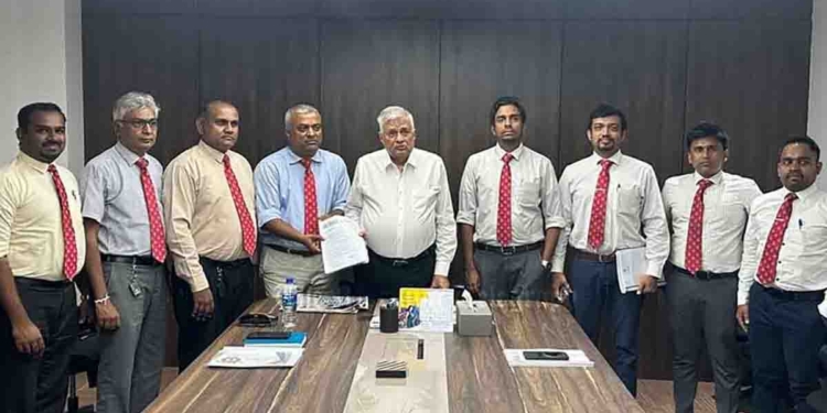 ගහපු බොරුව පැය 24ක් යන්න කලින් අතේ මාට්ටු වෙයි! රනිල්ට අපි පාර්ලිමේන්තු එන්න කියලා කිව්වේ නෑ! වහාම නිවැරදි කරන්න! දොස්තරවරු ලිඛිතවම UNPයට දන්වන්න තීන්දු කරයි! ලැජ්ජාවේ පණ යනවා! VIDEO I Sri Lanka Latest News