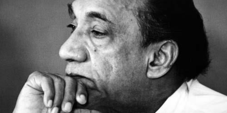 71 කැරැල්ල – 88-89 කැරැල්ල! එකක විපක්ෂ නායක – එකක ජනාධිපති! ජේ.ආර්. කතා කරයි! Sri Lanka Latest News