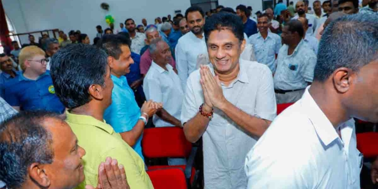 JVP එක දශක ගාණක් පුරා සමාජයේ වෛරය පැතිරුවා! බලය ගත්තෙත් වෛරය පතුරුවලා! දැන් ජනාධිපතිතුමාගේ ධූර කාලයෙන් දහයෙන් එකක් ඉවරයි! හැබැයි තාමත් කරන්නේ වෛරය පතුරුවන එක! වෛරය පතුරුවලා දේශපාලන ජයග්‍රහණ ලබාගන්න උත්සාහ කරන එක! සජිත් මාතලේට ඇවිත්! VIDEO & PHOTOS I Sri Lanka Latest News