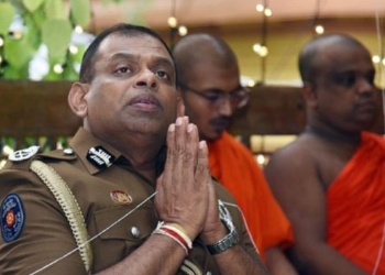 දේශබන්දු හැංගිලා ඉන්නෙ කතරගමද? ‘මව්රට’ හොයන්න යයි! පන්සලක ඉන්නවලු! හෝටලේක ඉන්නවලු! හේන් වාඩියක ඉන්නවලු! Sri Lanka Latest News