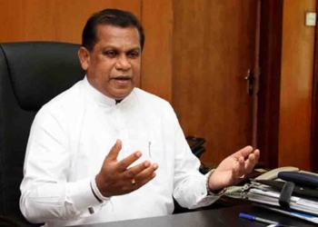 ආණ්ඩුවේ ඩීල් ගණනාවක්ම සජබ මහලේකම් මද්දුමබණ්ඩාර එළියට දායි! දේශබන්දු අල්ලන් නැත්තෙ ඩීල් එකක් නිසාද? ඒ ගැනත් සැක පළ කරයි! VIDEO I Sri Lanka Latest News
