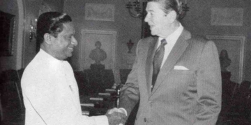 ප්‍රේමදාසගේ ගාමන්ට්! ට්‍රම්ප්ගේ ටැක්ස්! අනුරට ස්ට්‍රෙස්! උපුල් ජෝශප් ප්‍රනාන්දුගේ ගුරුදා විග්‍රහය! I Sri Lanka Latest News